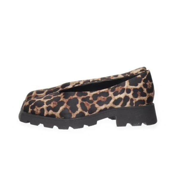 Katy Perry THE DAARLING SLIP ON Leopard Print Flats Size 8 - Picture 5 of 7
